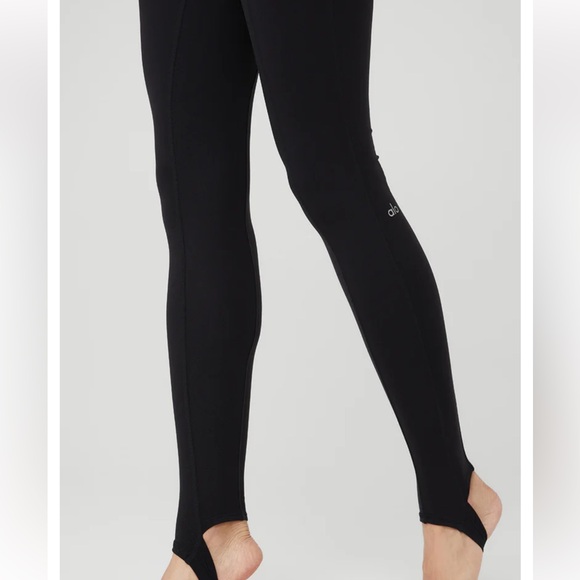 Alo Yoga Coast Panel Stirrup Legging SZ Small Women Black Activewear EUC - Picture 5 of 6